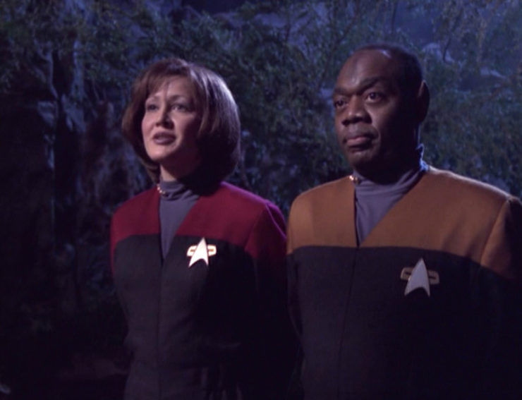 Star Trek: Voyager "Live Fast and Prosper"